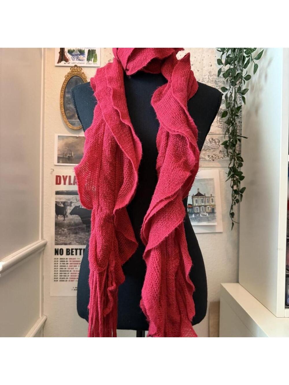 Y2K Red Ruffle Knit Fringe Scarf